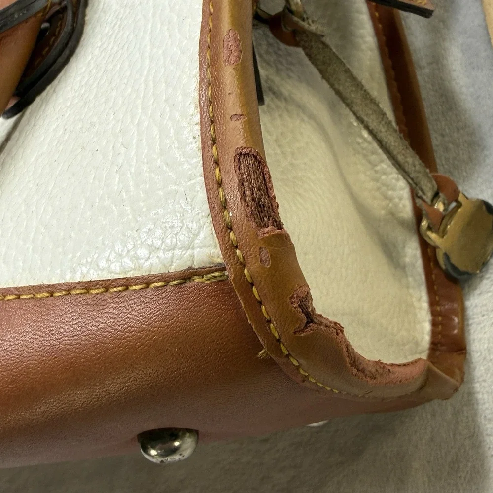 Vintage Dooney Bourke Bone Cream Brown Doctor Bag Satchel Leather 80s‎ 90s